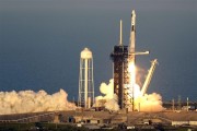 SpaceX拟推万亿美元薪酬方案！考核标准与火星殖民百万人口挂钩