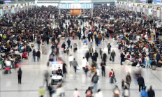 12306：春节期间候补购票成功率超过70％