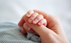 宝妈晒娃被催就医：孩子确诊脑积水