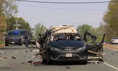 车内违装液化气罐泄露 开车女司机点了一根烟