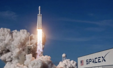 马斯克SpaceX上市在即！机构预估约400名持股员工身家将达1亿美元