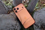iPhone 17刚开售就遭用户吐槽易刮花 分析师：不会影响销量