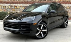 男子交70多万买保时捷提车难：要么退款退车 要么加价5万提