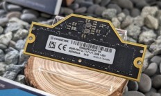 科赋展示32GB LPCAMM2内存：LPDDR5-8533规格