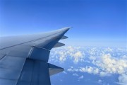 刚买票2小时 旅客在12306上退机票：祥鹏航空扣票价75%深圳航空全退