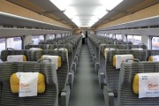 “歌迷专列”来了 凌晨加开跨省动车 网友：太方便了