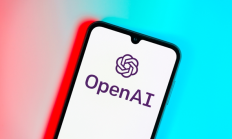 ChatGPT周活跃用户已超8亿！OpenAI即将推出升级版聊天模型