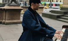周杰伦街头弹琴却没人围观！路人没认出来