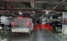 官方确认华为乾崑智驾ADS 4.1近期推送 高管实测2个月称非常丝滑