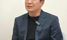 小米18 Fold真机亮相 卢伟冰：解决了大小折叠的痛点 将推动折叠屏市场翻倍增长