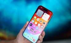 美国关税下 要涨7000元！苹果正在考虑从印度进口更多iPhone