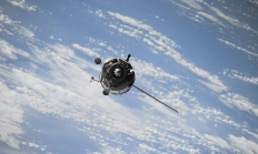 星链卫星曾两次危险抵近中国空间站：肆意扩张 缺乏有效监管