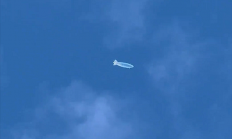 形似透明飞艇可静止浮空 成都上空出现不明飞行物：气象部门回应
