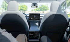 官方数据揭露：特斯拉Robotaxi事故率 是人类驾驶员的9倍