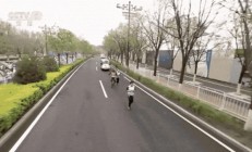 人形机器人半马冠军 为什么会选择全尺寸