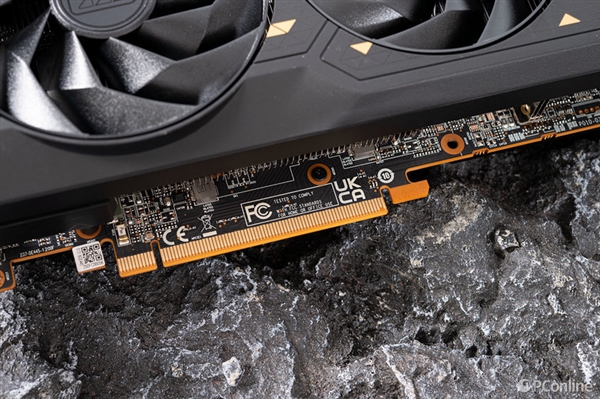 蓝宝石RX 6750 GRE 12G D6黑钻版上手：性能与价格的完美平衡 D6黑钻版 第17张