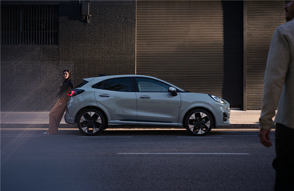 福特小型SUV新款PUMA官图发布：全系1.0T、还是三缸 福特小型SUV 第3张