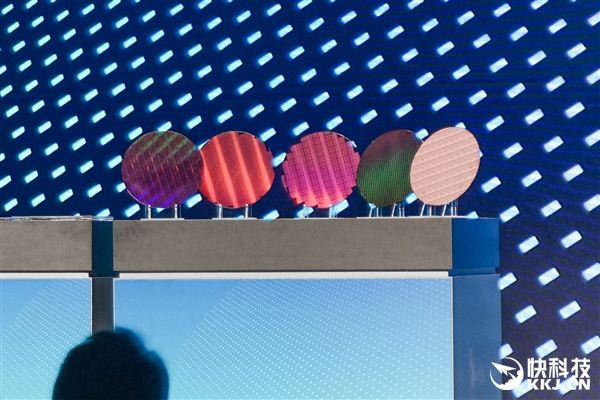 Intel CEO直言希望为AMD代工：赢得信任 保护IP 为AMD代工 第3张