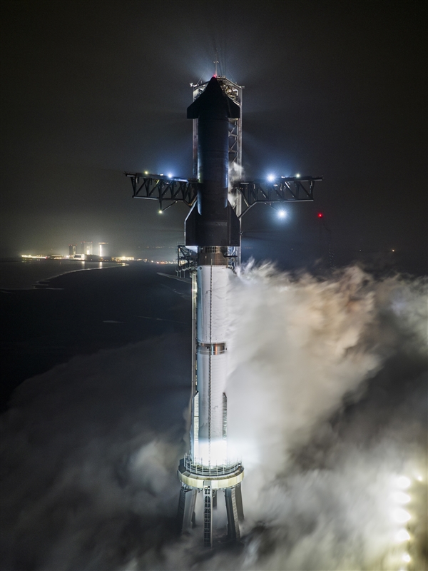 人类最强火箭！马斯克称SpaceX“星舰”重型火箭很快第三次试飞 SpaceX“星舰”重型火箭 第5张