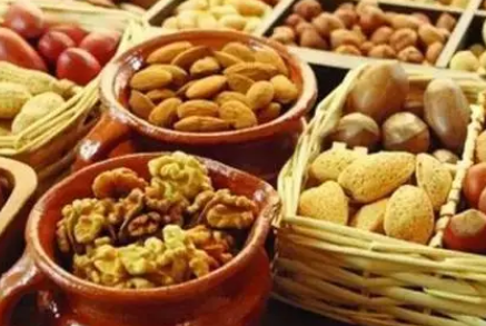 关于食物的十种迷信是什么？吃香蕉真的会胖吗？ 第1张