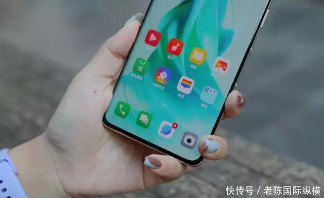 国内手机单品销量重新洗牌:第一名并不是小米13,OPPO排在第五名开车被追尾时,记得要说三句话,老司机:不说就少拿三笔赔偿? 第6张 国内手机单品销量重新洗牌:第一名并不是小米13,OPPO排在第五名开车被追尾时,记得要说三句话,老司机:不说就少拿三笔赔偿? 第6张