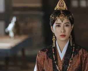 萧家三姐妹的名字（萧家三姐妹历史原型是谁？她们有历史原型吗？） 第1张