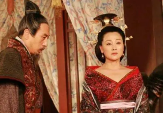 吕皇后杀死萧何称赞韩信为什么（吕雉为什么要杀死萧何？吕雉与萧何之间有什么矛盾？） 第2张