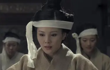 戚夫人跟刘邦（戚夫人是谁？刘邦为什么不救戚夫人？） 第2张
