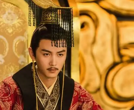 皇上以下的职位表（古代皇帝享受最好的条件 寿命为何那么短） 第2张