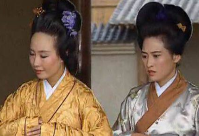 甘糜夫人关羽（糜夫人和甘夫人被俘虏后，曹操为何会善待他们？） 第2张