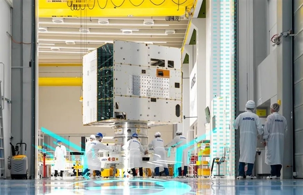 欧洲伽利略导航卫星首次从美国发射！SpaceX 20手猎鹰九号火箭未回收 SpaceX 20手猎鹰九号火箭 第4张