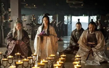 楚国为什么能崛起（各诸侯国都以各自爵位相称，为何楚国一直称“王”？） 第4张