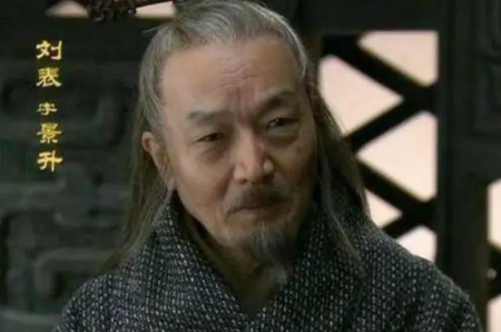 三国荆州刘表死后归谁（刘表坐拥荆州七郡，为何没能成就一番霸业呢？） 第1张