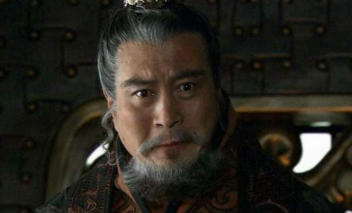 曹操南征北战平定各方诸侯，他得到了多少兵马呢?（学到了吗） 第2张