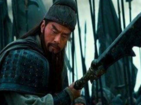 两位大将被曹操俘虏，为什么曹操只放走了关羽呢？（干货满满） 第2张