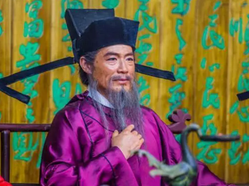 欧阳修是北宋重要的政治家，为何却屡屡被贬呢？（深度揭秘） 第2张
