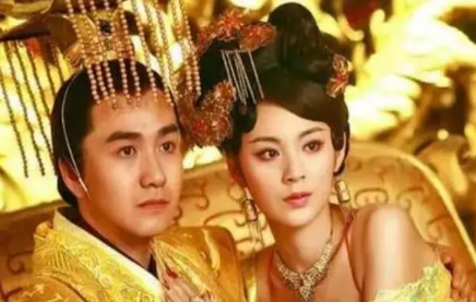 历史上真实的陆令萱是无冕太后，也是灭国妖姬（快来看） 第5张