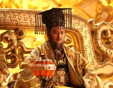 杨坚为什么能顺利建立隋朝？他是如何夺权的？（难以置信） 第1张