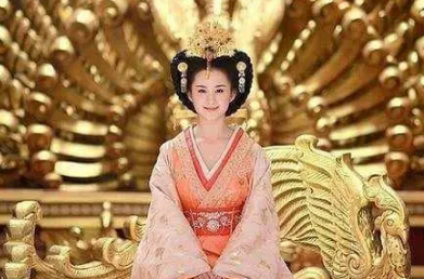 为什么说李显一生的悲剧，从他当上皇帝时就已经注定？（这都可以？） 第3张