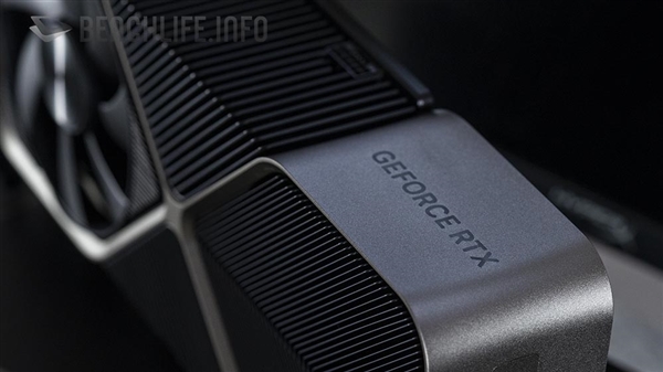 RTX 5090/5080肩并肩走来！测试功耗高达600W 5090/5080 第1张