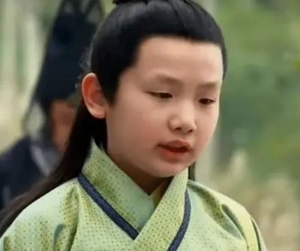 孔融小时候都能让梨 长大后为何被曹操满门抄斩（不看后悔） 第3张