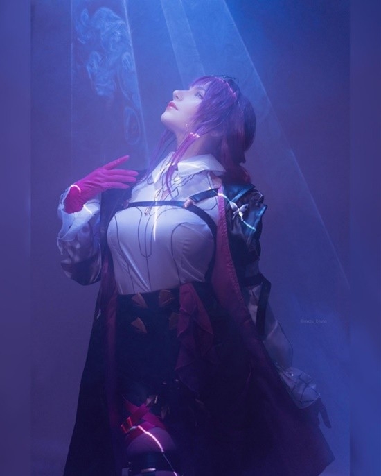 俄妹COS《巫师》叶奈法：绝美的温柔大姐姐 俄妹COS 巫师叶奈法 第8张