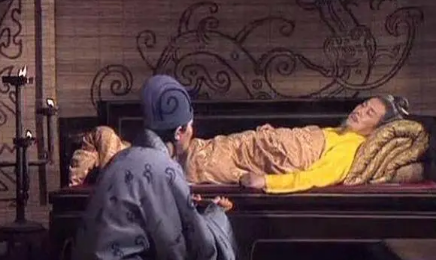 刘备临终前托孤诸葛亮与李严，为何李严没有待在成都？（干货满满） 第2张