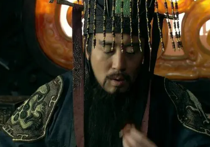 刘邦选择进行分封，为什么汉朝能国祚长久？（速看） 第1张
