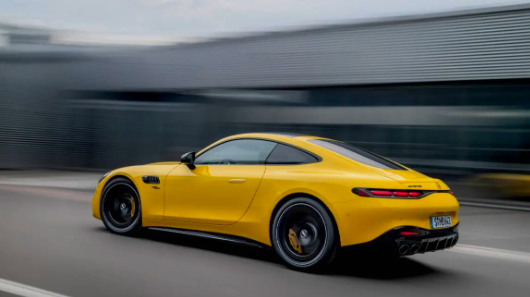 最贵四缸跑车！奔驰AMG GT43上市：售价92.7万元起 奔驰AMG GT43 第3张