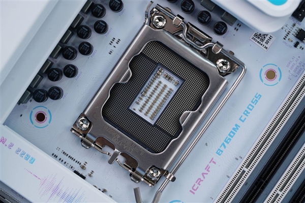 铭瑄首款瑷珈主板MS-iCraft B760M CROSS图赏 MS-iCraft CROSS 第5张