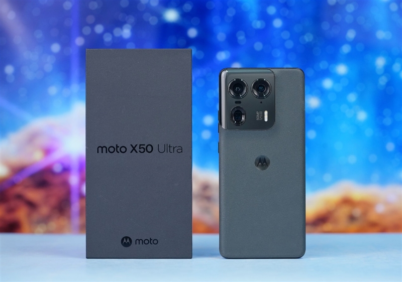 高级感大片随手可拍！moto X50 Ultra评测：做史上最聪明的moto手机 moto Ultra评测 第1张