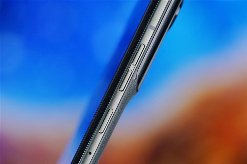 高级感大片随手可拍！moto X50 Ultra评测：做史上最聪明的moto手机 moto Ultra评测 第10张