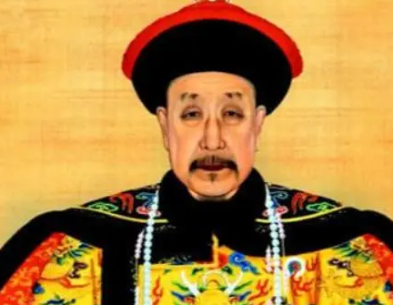 乾隆从张廷玉家里抄出36.2万两现银 乾隆为何还给他配太庙（越早知道越好） 第1张
