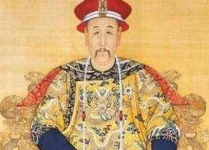 乾隆继位时为什么要痛哭 乾隆是喜还是悲（新鲜出炉） 第2张